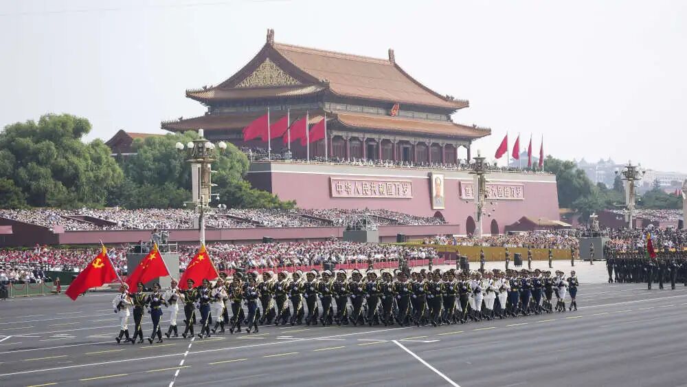 观阅兵盛况，聚奋进力量——j9国际站备用律威民商事排解中心进行九三阅兵典礼旁观活动
