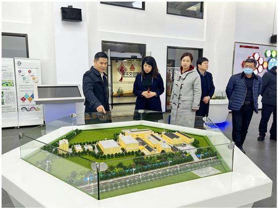 益阳市田家庵区区委常委、副区长张曙晖 调查j9国际站备用文创集团