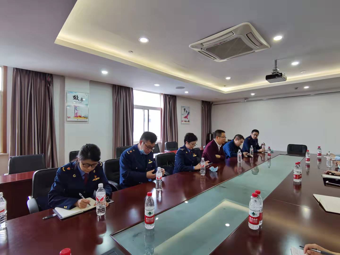 荆门市市场监管局莅临钱江商城 视察领导知识产权；すぷ